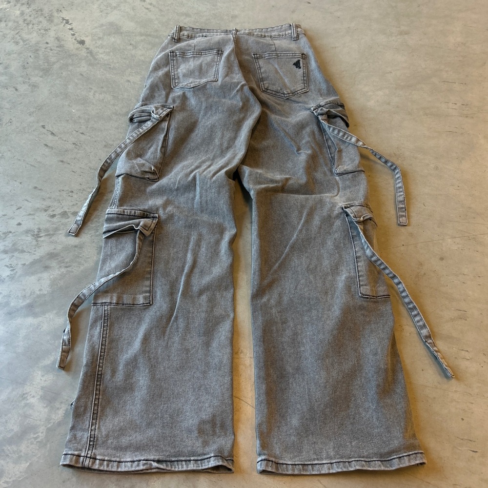 VIP Jeans Women Grey Washed Cargo Wide Leg Strap Pants 24x29 - Picture 2 of 5